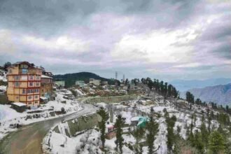 हिमाचल के कई भागों में तीन दिन बारिश-बर्फबारी के आसार, मैदानी जिलों में कोहरे का अलर्ट- Panchaayt Times