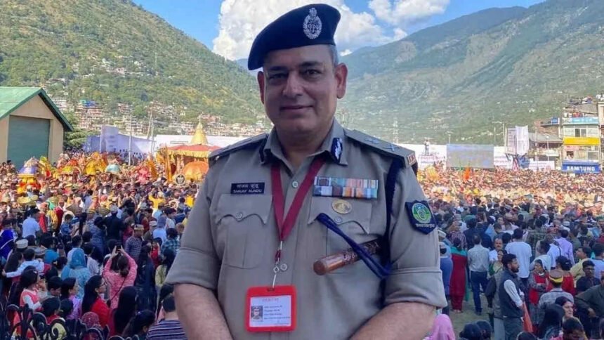 IPS संजय कुंडू फिर से बनेंगे हिमाचल के डीजीपी सुप्रीम कोर्ट ने हाई कोर्ट के फैसले पर लगाई रोक- Panchayat Times